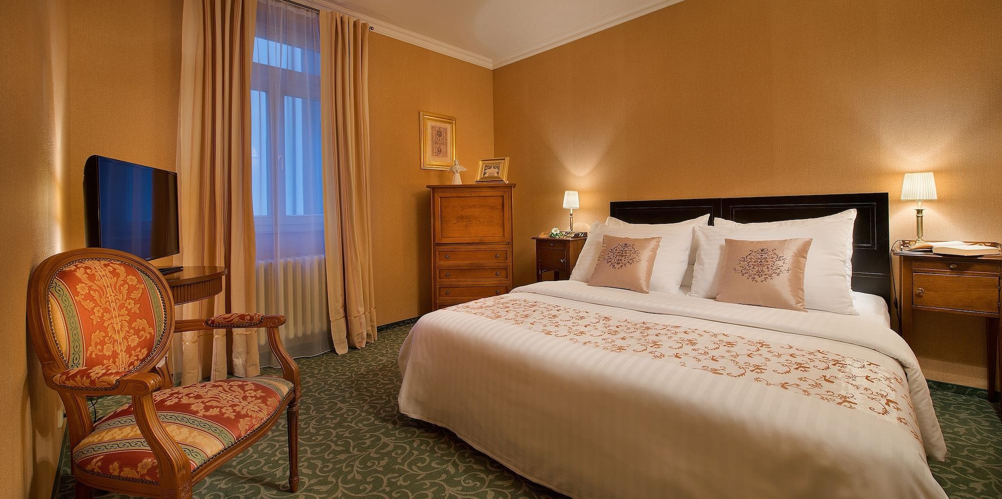 Angelis Hotel Prague Exterior photo