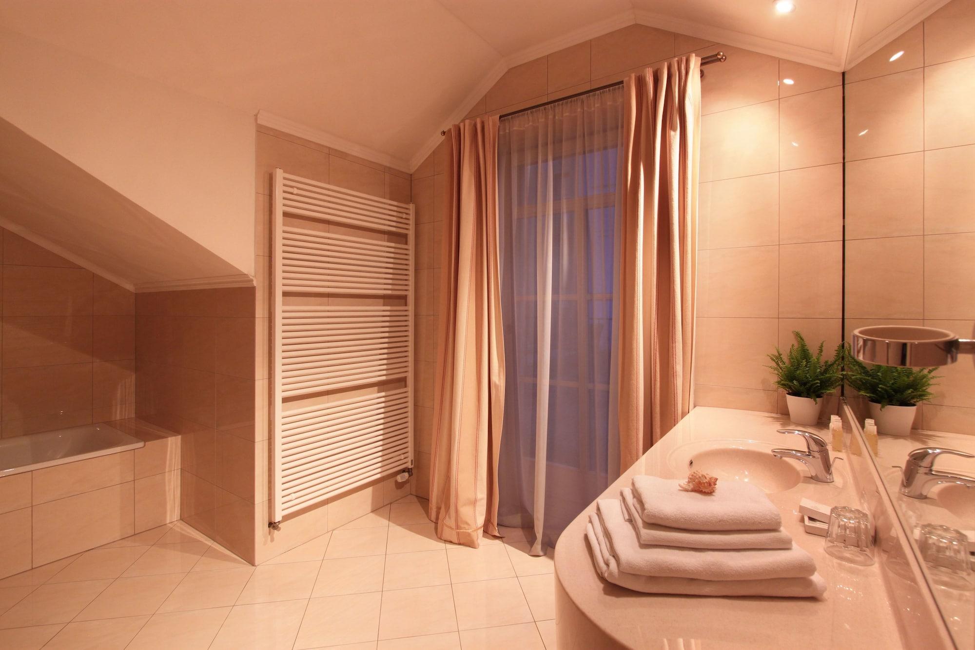 Angelis Hotel Prague Exterior photo