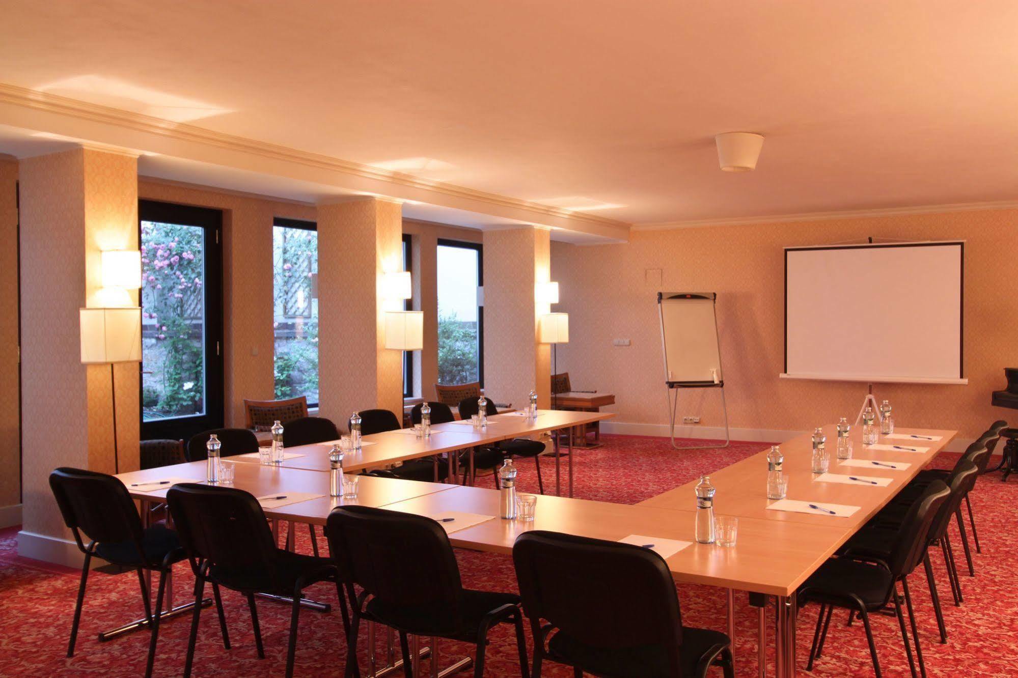 Angelis Hotel Prague Exterior photo